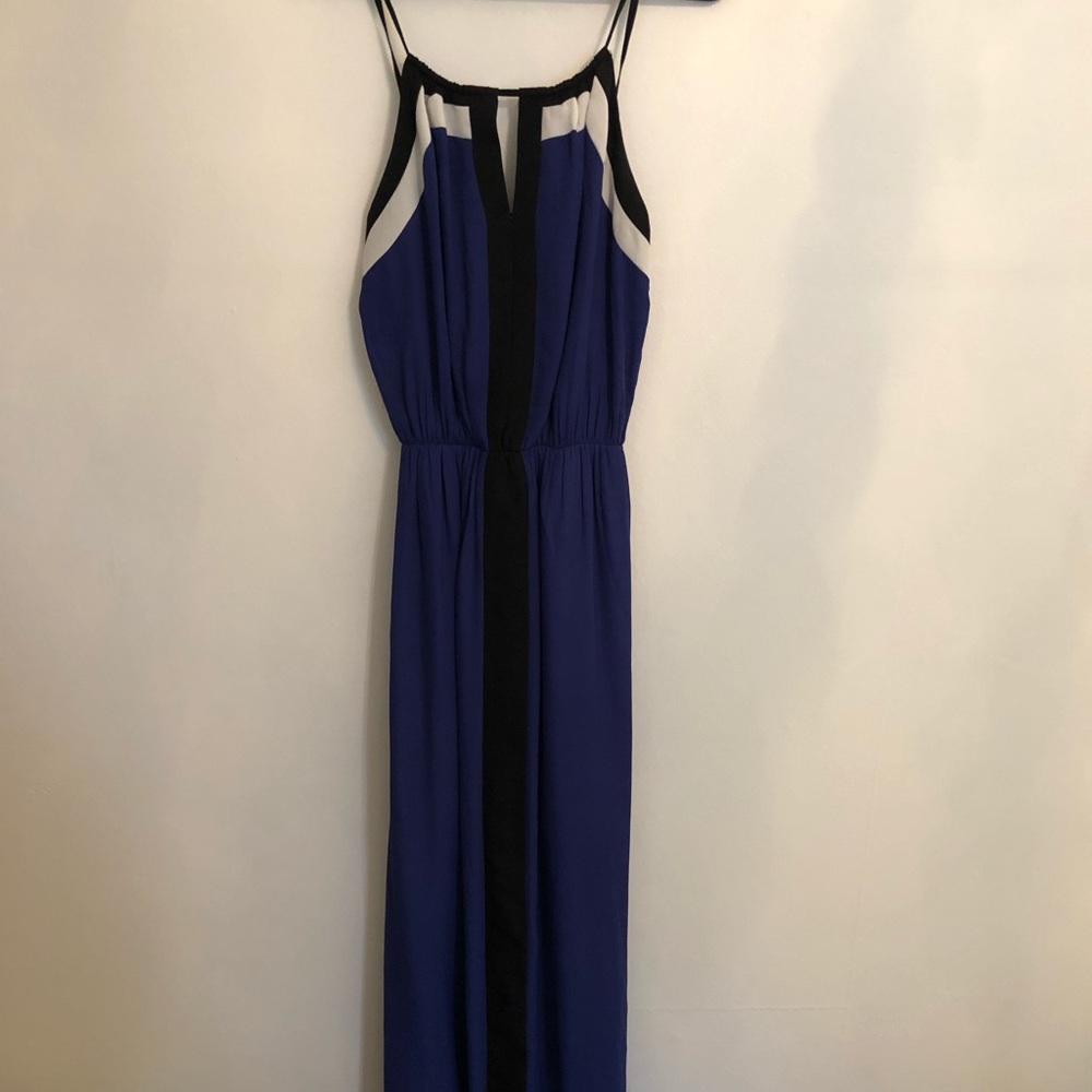 High-low dress; blue